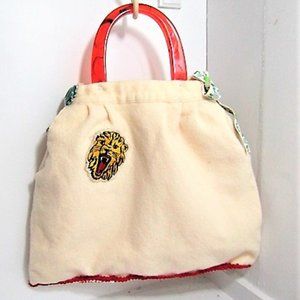 Handmade Lion Wool Hand Purse